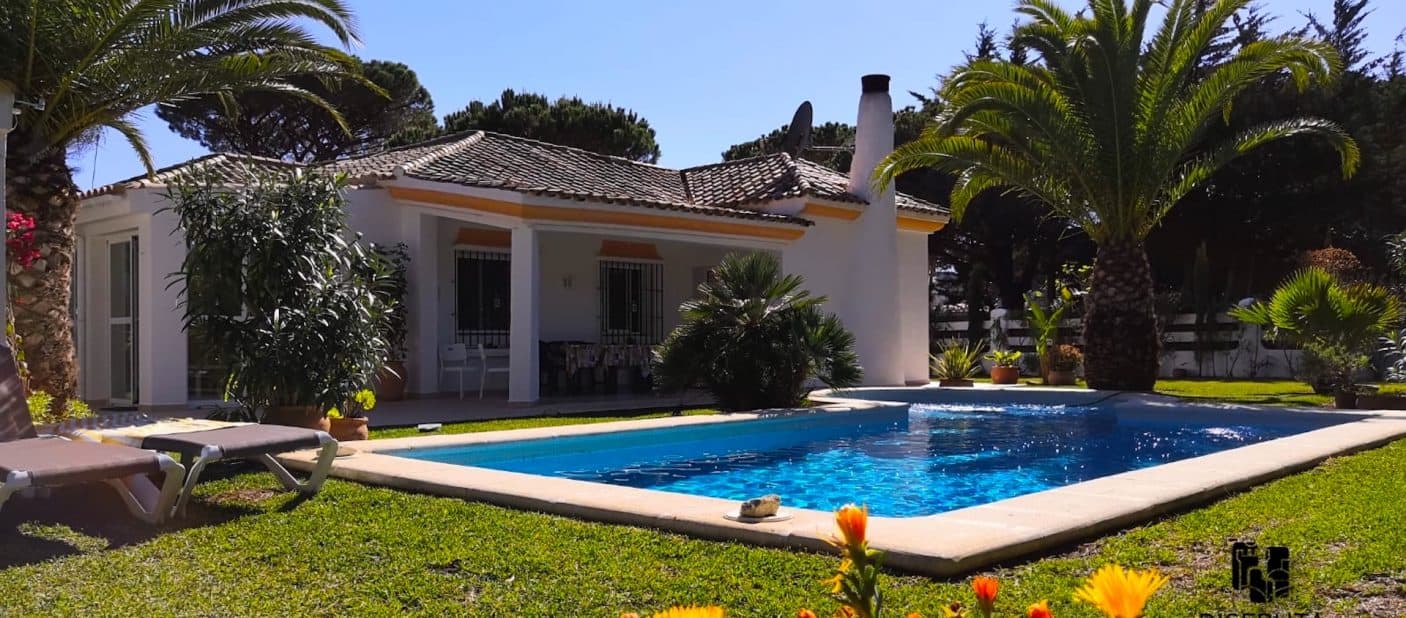 Villa Alondra mit privatem Swimmingpool in Roche - Villa Alondra