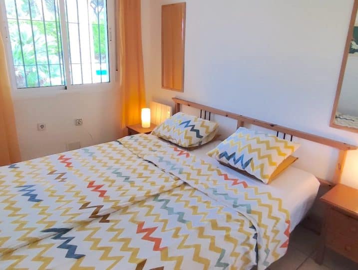 Habitación con cama doble - Villa Alondra